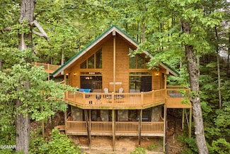 820 Pinnacle Vista Rd, Gatlinburg, TN 37738