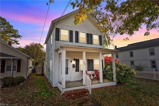 14 Myrtle St, Hampton, VA 23669