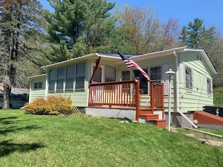 103 Harlow Hill Rd, Mexico, ME 04257