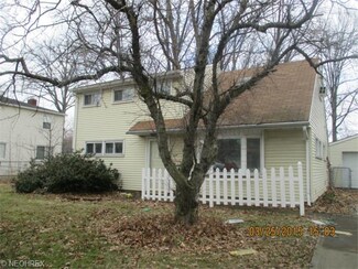949 Davis Ave, Cuyahoga Falls, OH 44221