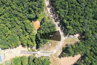 11718 Serenbe Rd, Chattahoochee Hills, GA 30268