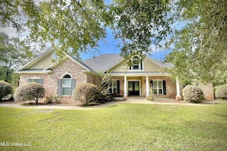 24000 Robert e Lee Rd, Lucedale, MS 39452