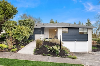 20034 106th Ave NE, Bothell, WA 98011
