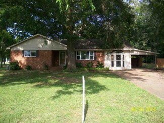 140 Crossett Ave, Moscow, TN 38057