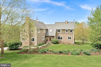 40220 Haywood Ln, Lovettsville, VA 20180
