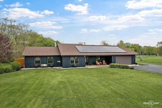 911 E Main St, Plano, IL 60545