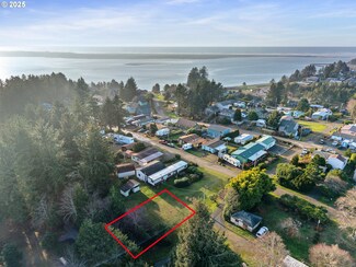 10901 Martin Ave W, Netarts, OR 97141