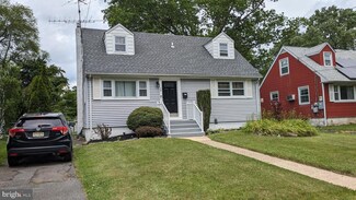 28 Steinway Ave, Ewing, NJ 08618