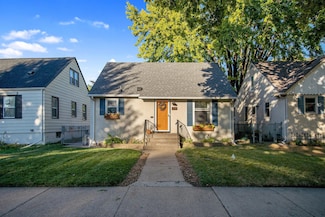5448 29th Ave S, Minneapolis, MN 55417
