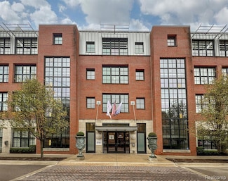 2051 Villa Rd Unit 203, Birmingham, MI 48009