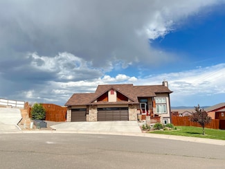2365 Falcon Ct, Laramie, WY 82072