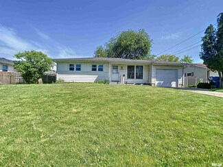 3150 W 3rd St, Davenport, IA 52804