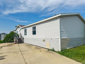 59227 Lewis Ln, New Haven, MI 48048