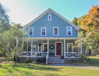 127 Touisset Rd, Warren, RI 02885