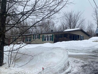 51 Buck Lake Rd, Woodbury, VT 05681