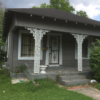 3765 Usan St, Beaumont, TX 77705