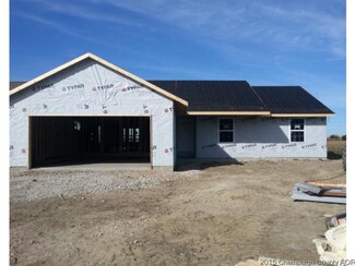 3714 Boulder Ridge Dr, Champaign, IL 61822