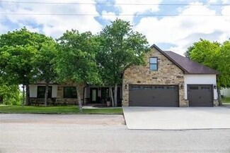 658 Oak Point Dr, May, TX 76857