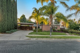 6245 Jumilla Ave, Woodland Hills, CA 91367