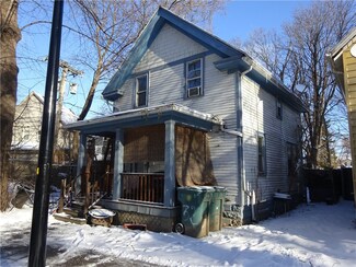 32 Webster Crescent, Rochester, NY 14609