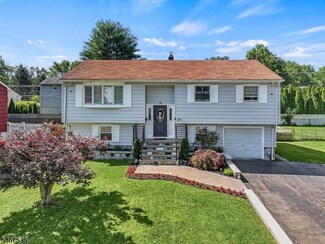 416 Magnolia Ave, Pompton Lakes, NJ 07442