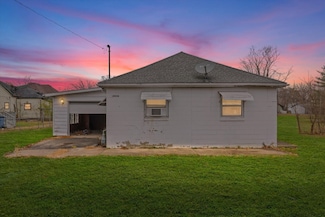 218 W Elm St, Hoopeston, IL 60942