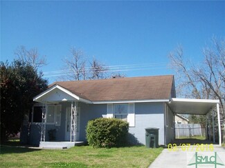 817 Cubbedge St, Savannah, GA 31415
