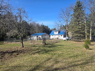 2913 County Line Rd W, Manistee, MI 49660