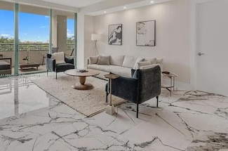 3400 SW 27th Ave Unit 605, Miami, FL 33133