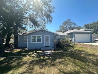 8702 El Portal Dr, Tampa, FL 33604