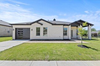 3725 Creek View Dr, McKinney, TX 75071