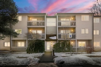 2011 Franklin Crossing Rd, Franklin, MA 02038
