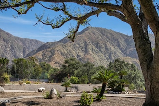 2236 Suree Ellen Ln, Altadena, CA 91001