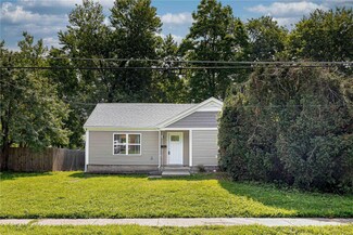 2302 N 5th St, Saint Charles, MO 63301
