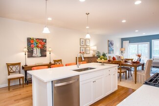 12 Caden Ct Unit 131, Upton, MA 01568