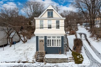 5349 Kincaid St, Pittsburgh, PA 15224