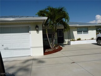2138 Bahama Ave, Fort Myers, FL 33905