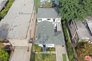 1533 Yale St, Santa Monica, CA 90404