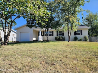 2419 Montana Place, Joplin, MO 64804