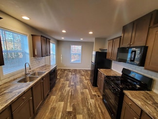 25 Bluebird Hill Dr Unit 399, Orion Township, MI 48359