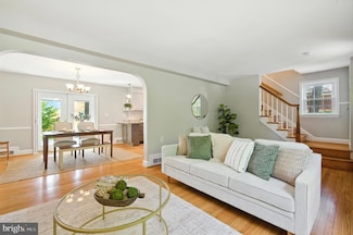 303 Plymouth St, Silver Spring, MD 20901