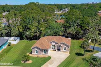 823 Wooddusk Dr, Port Orange, FL 32127