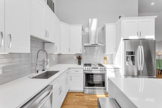72 Rawson Rd Unit 2, Arlington, MA 02474
