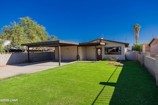 809 S Navajo Ave, Parker, AZ 85344