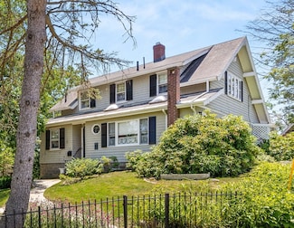 15 Upland Rd, Melrose, MA 02176