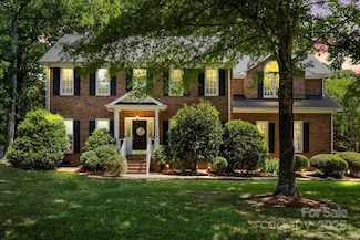 1261 Hawthorne Dr, Indian Trail, NC 28079