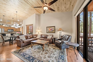630 S Spirea Ln, Show Low, AZ 85901