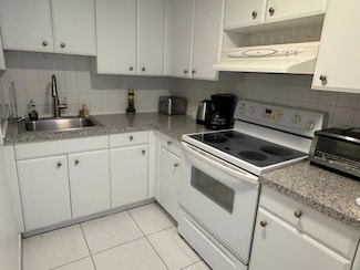 3000 Riomar St Unit 706, Fort Lauderdale, FL 33304