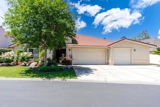 22 Pointe W, Madera, CA 93637