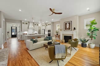 916 Noisette Ct, Durham, NC 27713